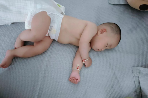 宁津宝宝口水多怎么回事